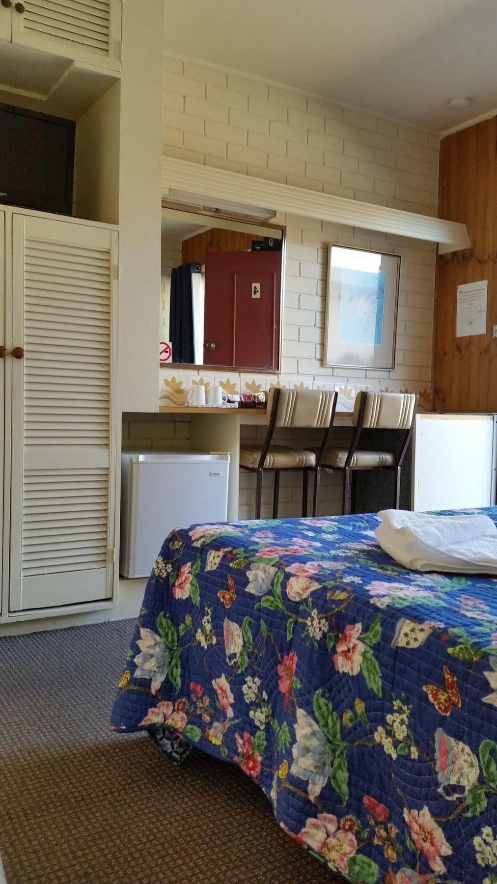 Mayfield Motel Нюкасъл Екстериор снимка